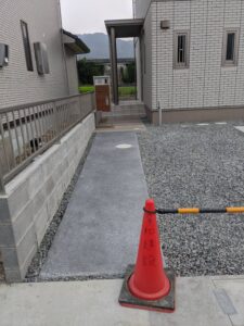 洗い出し、土、整地、真砂土、 令和建設、外構工事、エクステリア